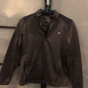 Vineyard vines Boys performance pullover L